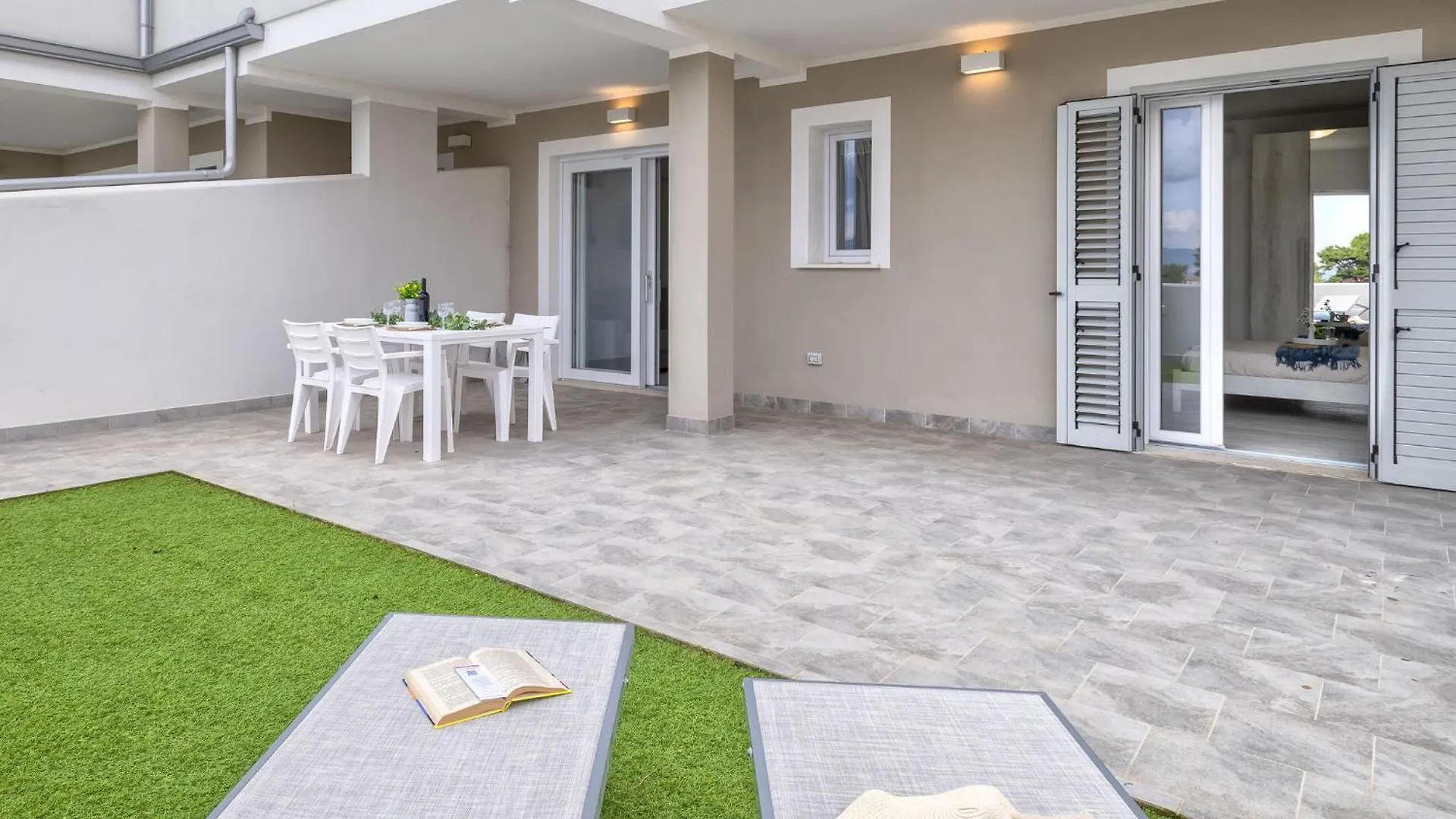 Apartment La Terrazza Sulla Piscina By Interhome Valledoria