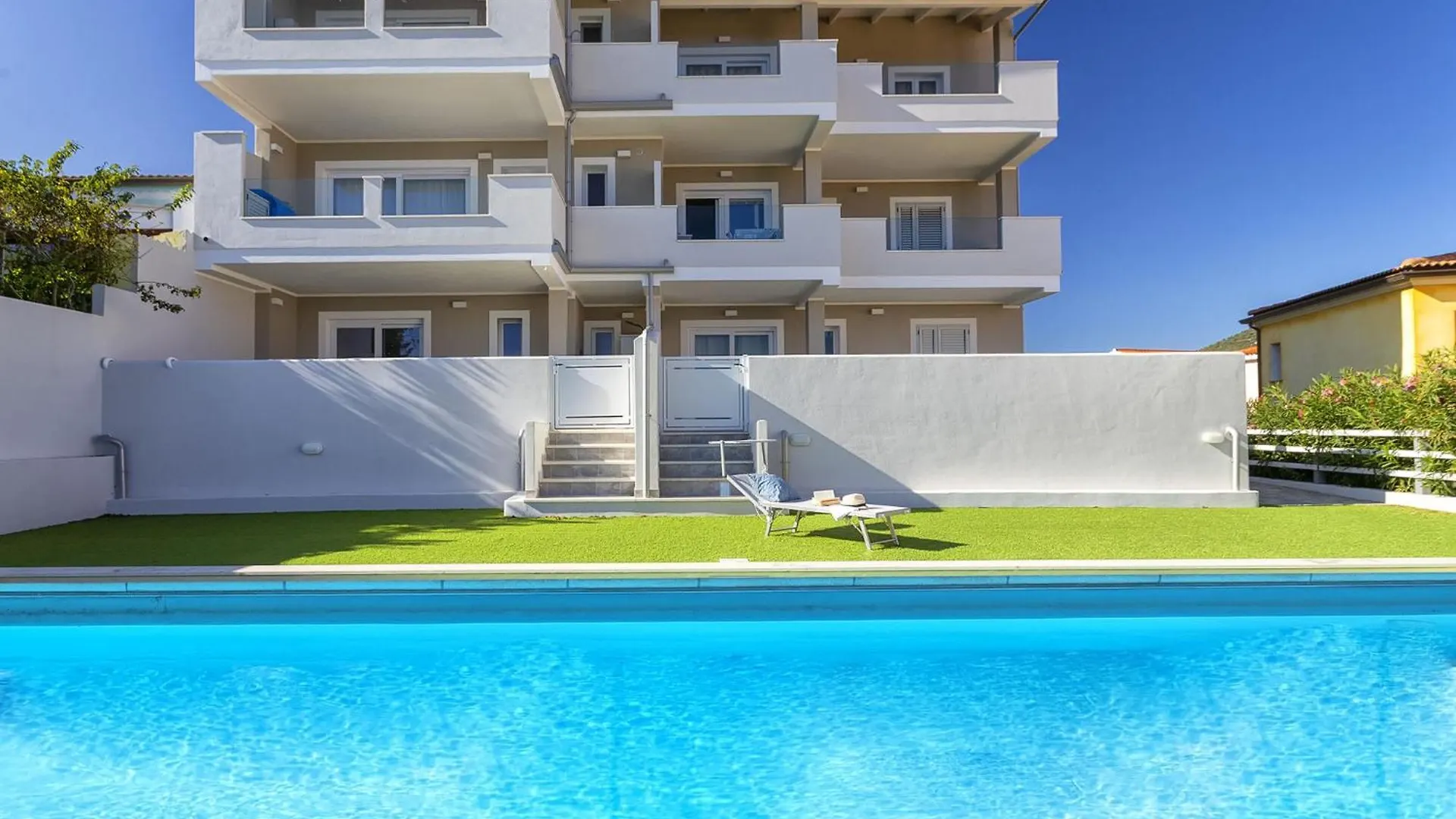 Apartment La Terrazza Sulla Piscina By Interhome Valledoria
